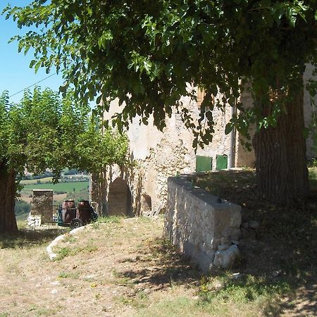 Agriturismo Il Palazzetto Apartment Campello sul Clitunno Bagian luar foto