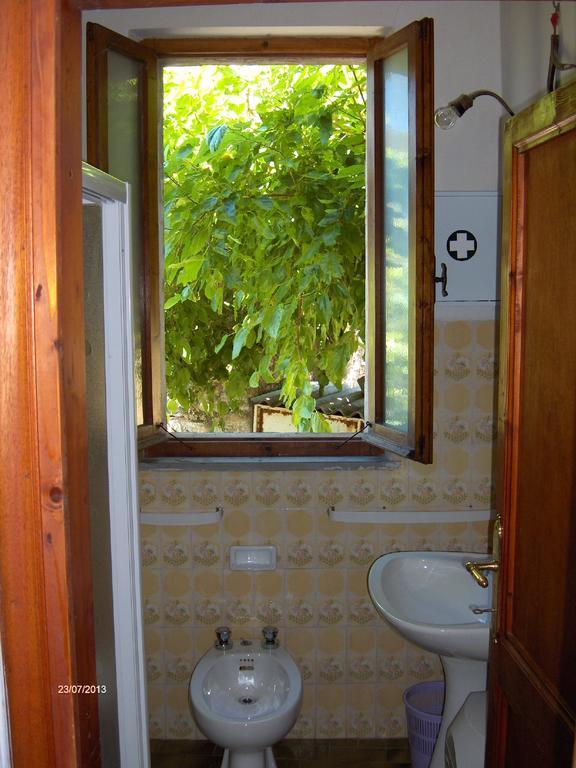 Agriturismo Il Palazzetto Apartment Campello sul Clitunno Ruang foto