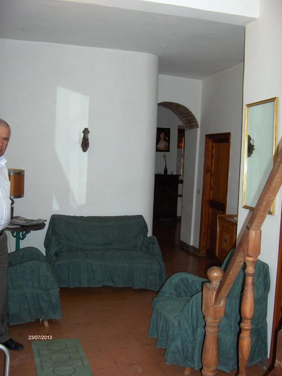 Agriturismo Il Palazzetto Apartment Campello sul Clitunno Ruang foto